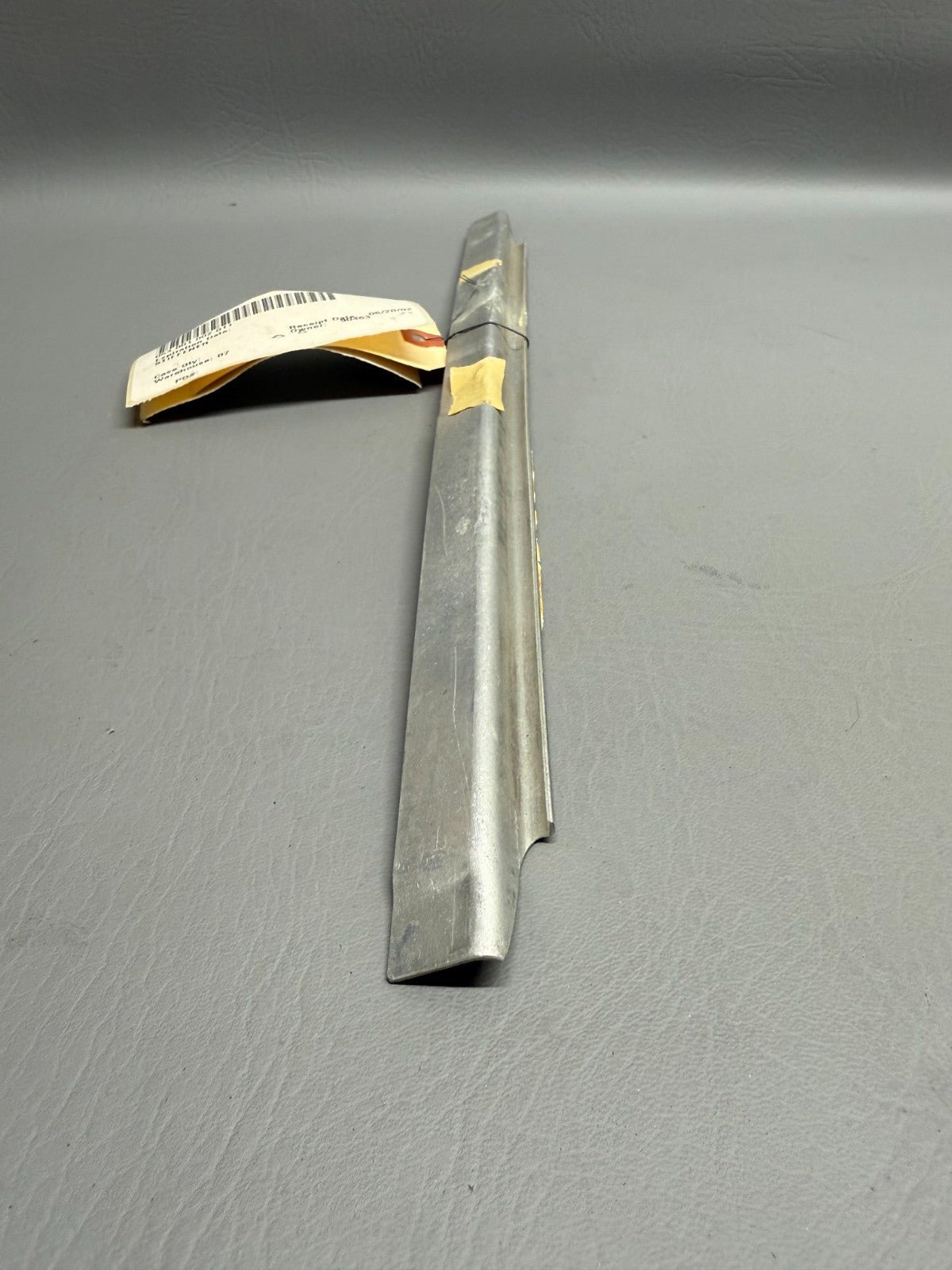 0851516-1 Cessna Stiffener