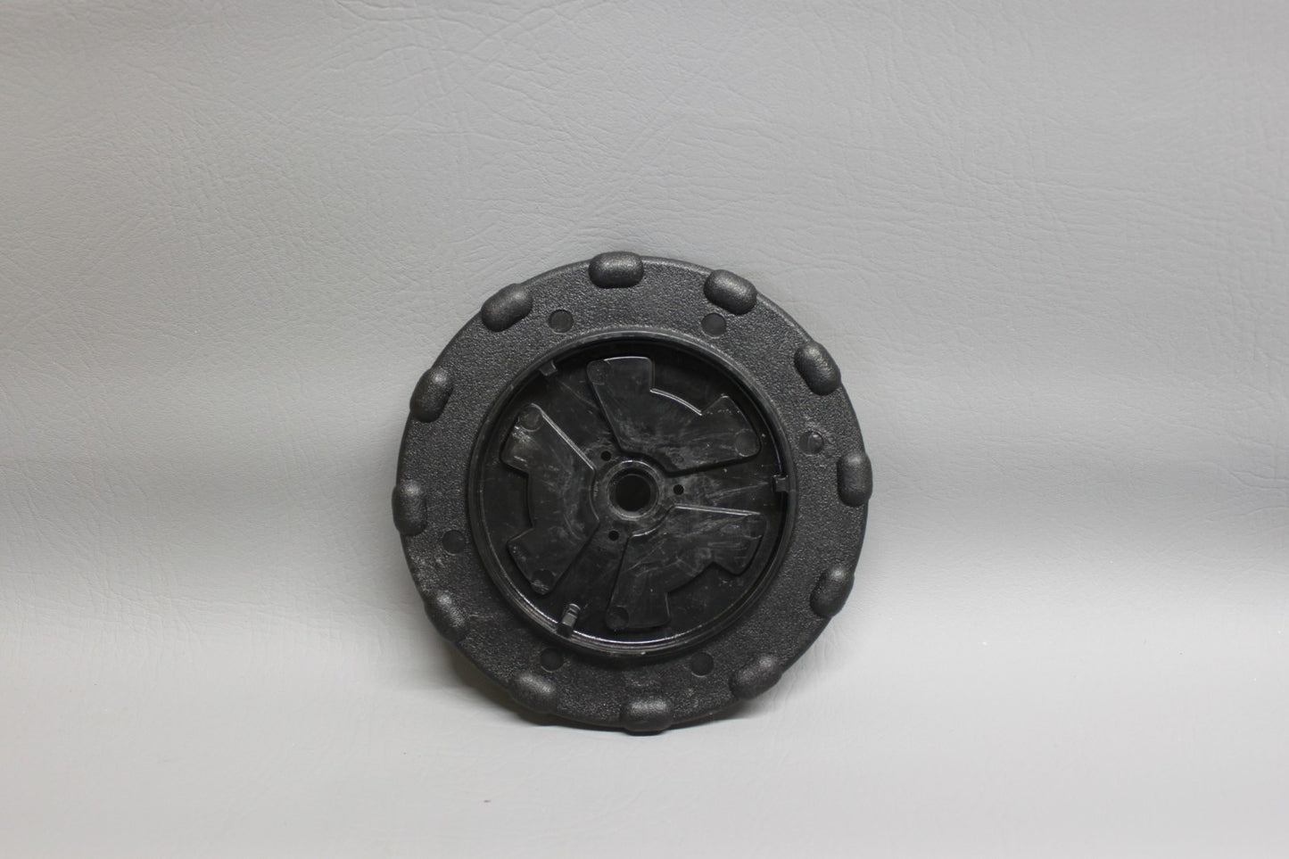 77847-002 Piper Wheel with 8130