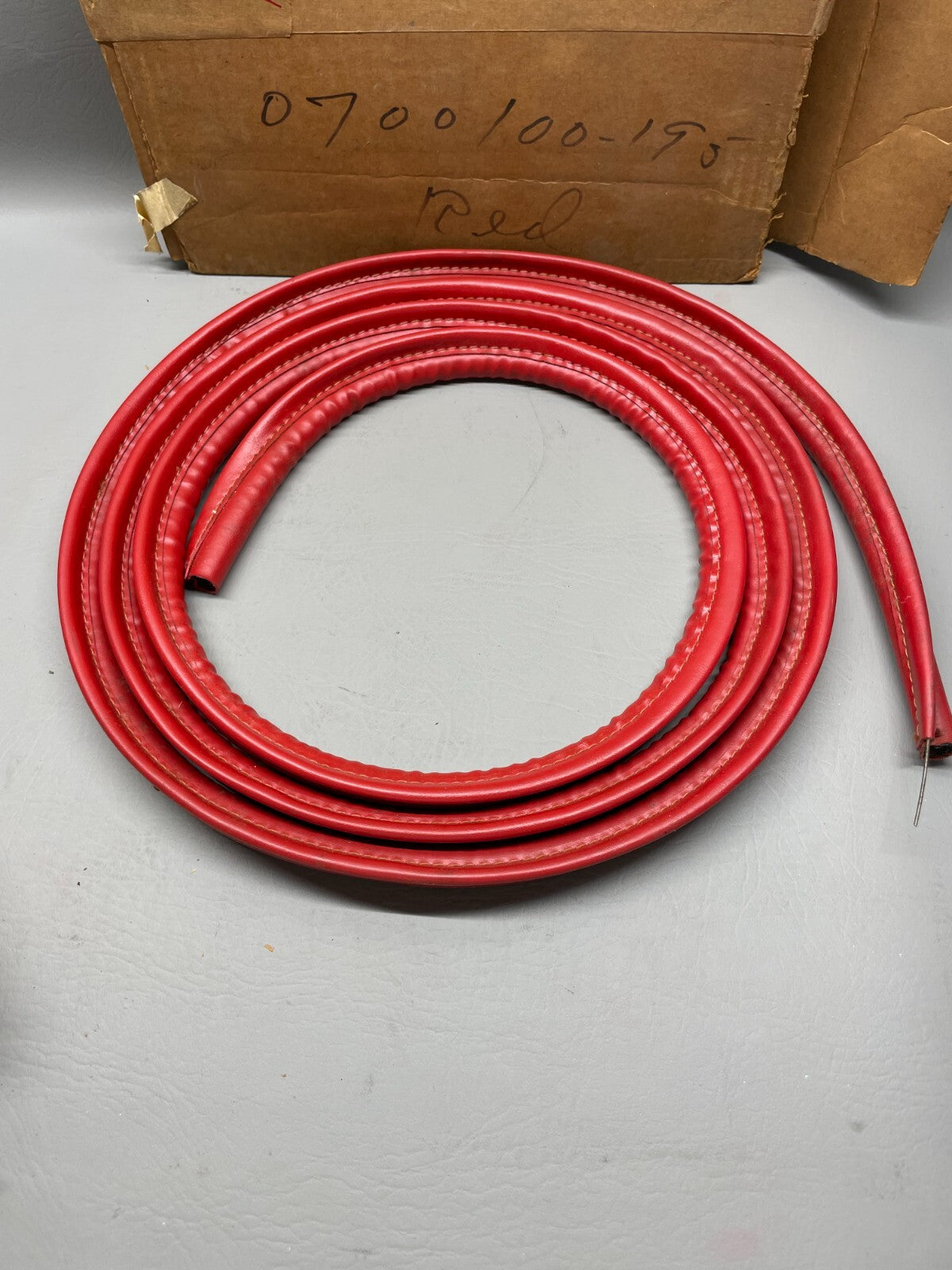Cessna Windlace Seal P/N 0700100-195 (NEW)