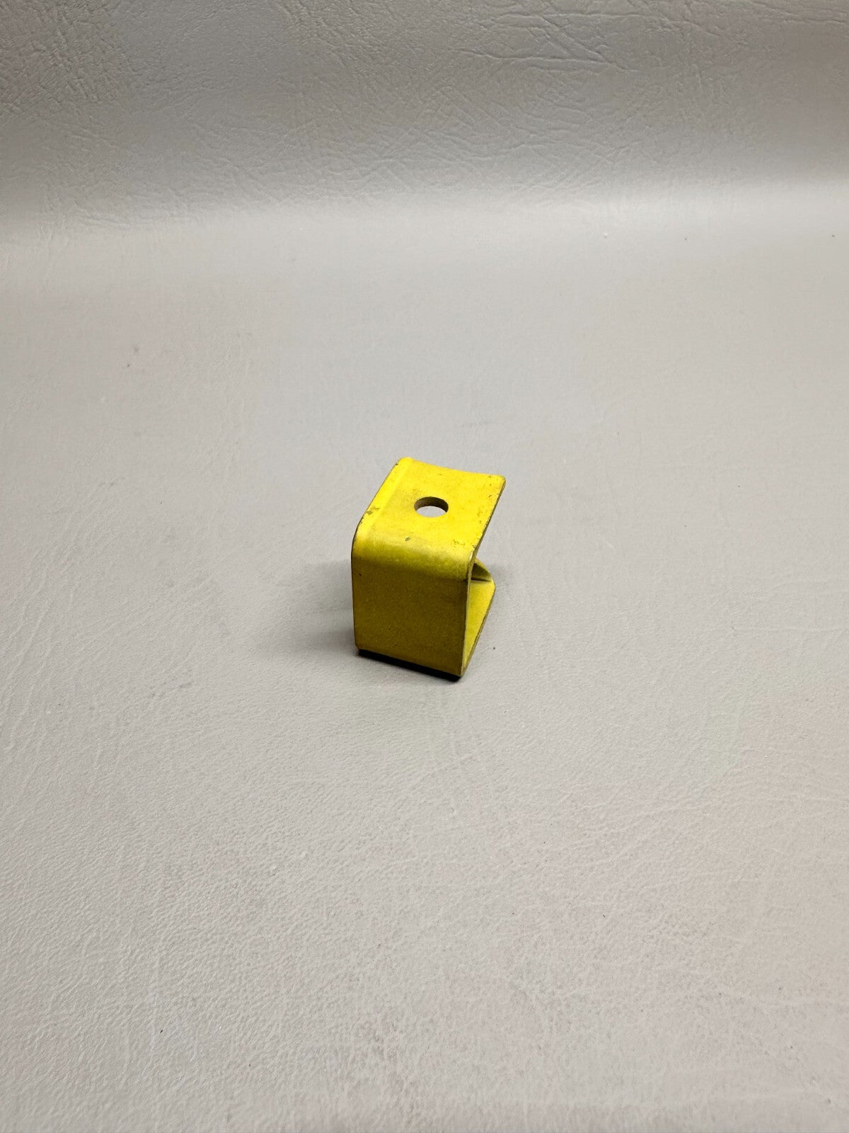 12074-0000 Piper Bracket