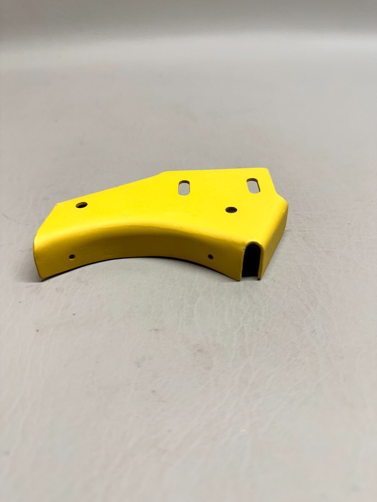 50-910233-30 Beechcraft Bracket