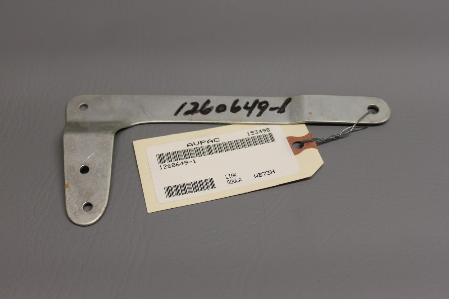 1260649-1 Cessna 210 Elevator Control Link