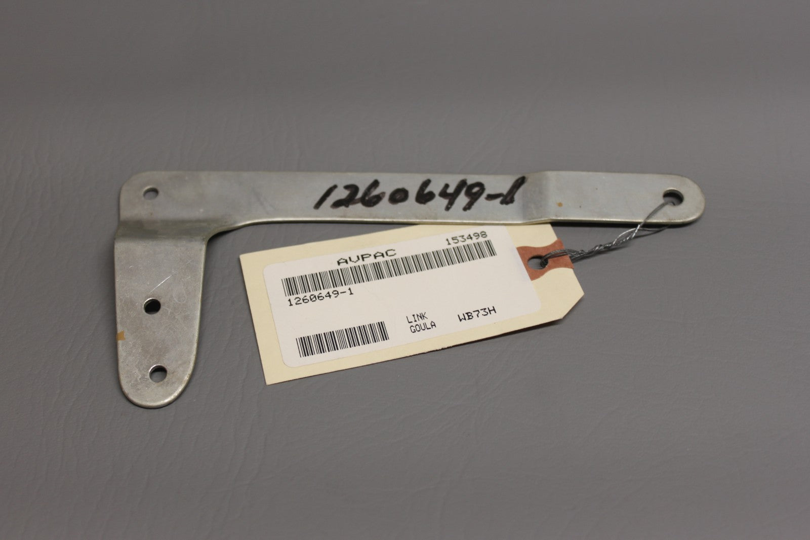 1260649-1 Cessna 210 Elevator Control Link