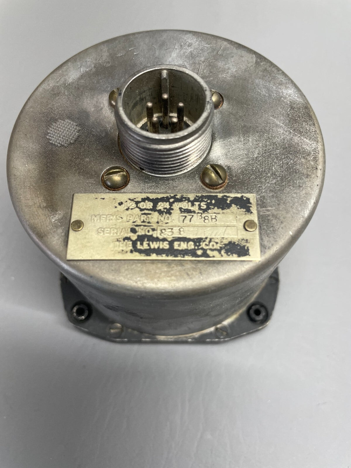 77B8B Oil Temp Gauge