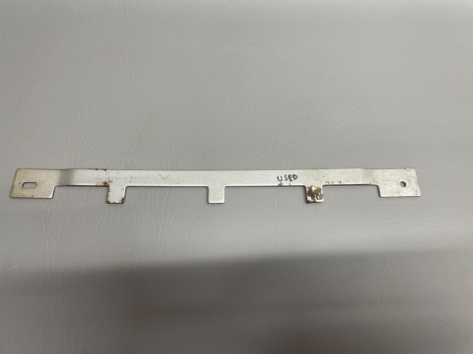 Cessna Seat Plate P/N 0513560