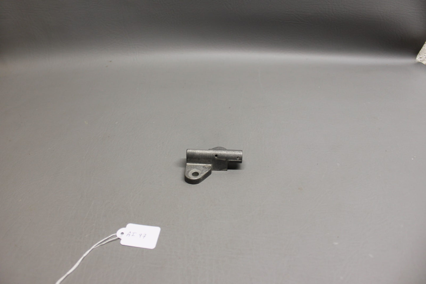3418-2 Aircraft Latch