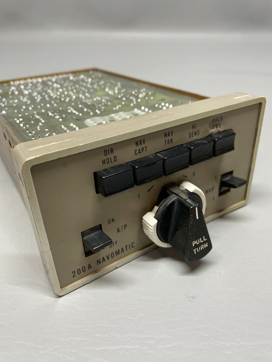 Cessna 200A Navomatic Autopilot Control CA-295A P/N 42310-1014