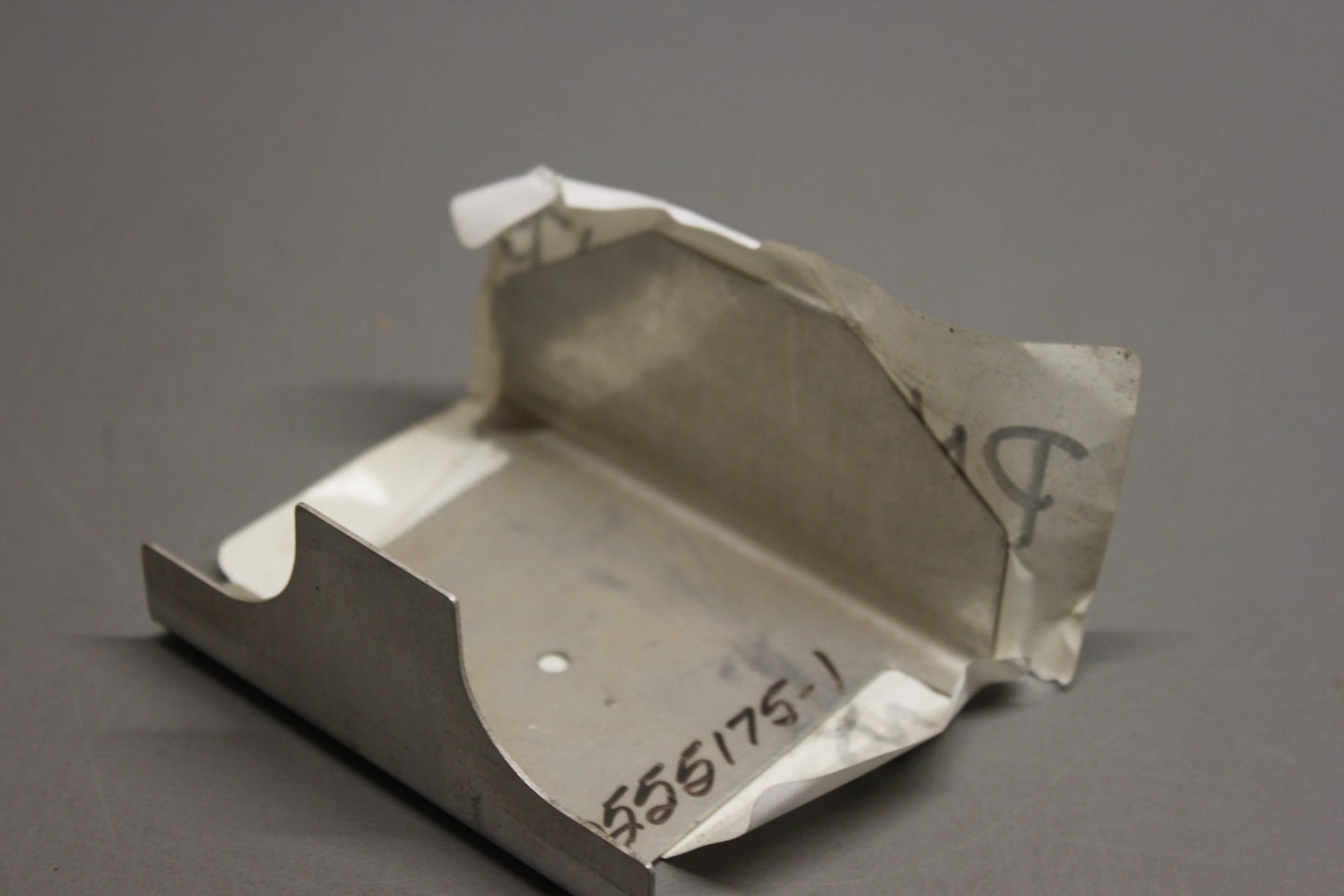 0555175-1 Cessna 172 Inner Cylinder Baffle