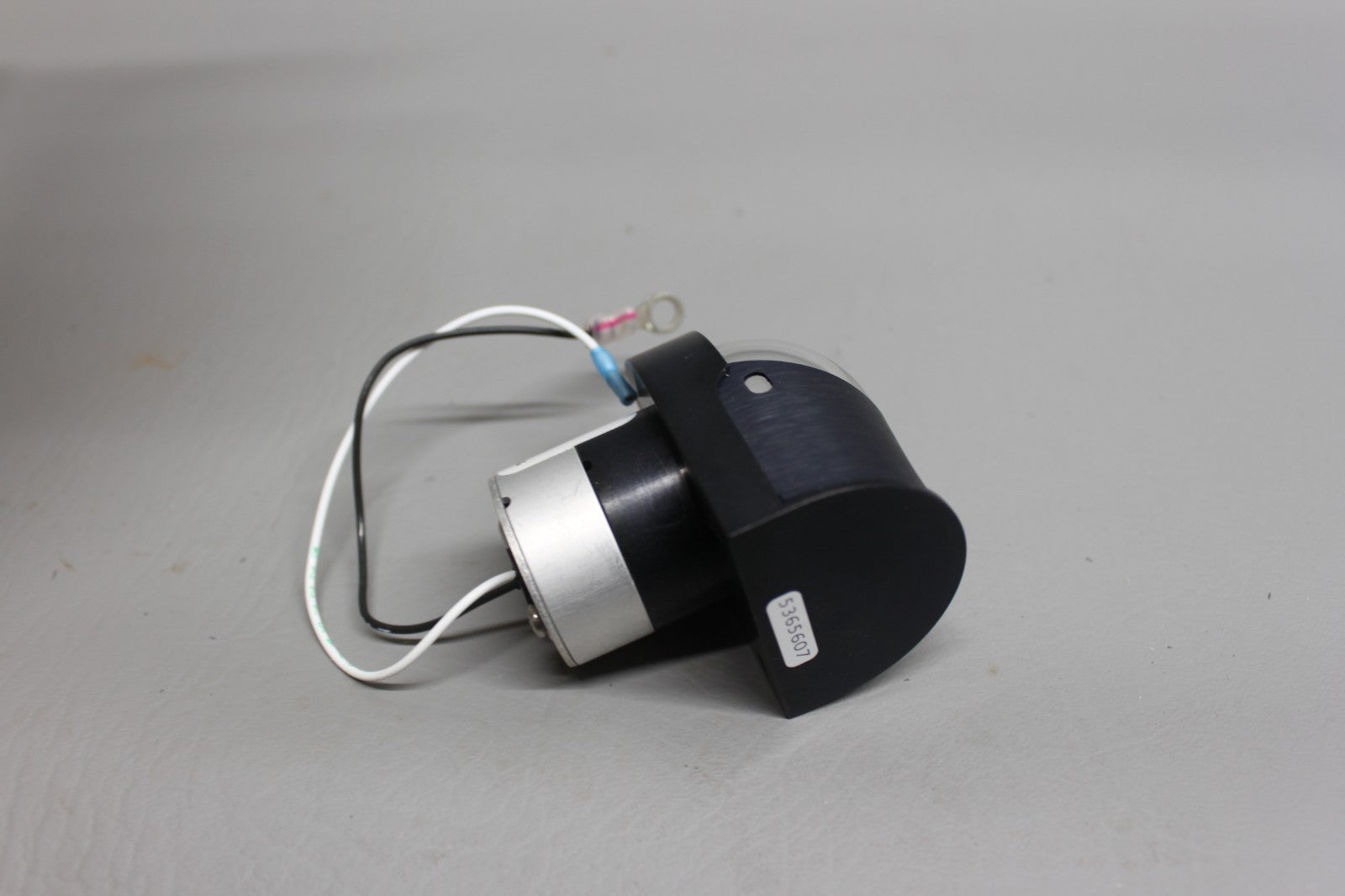 01-0771379-52 Whelen Aerospace Technologies LED FWD, POSITION LT (RED)