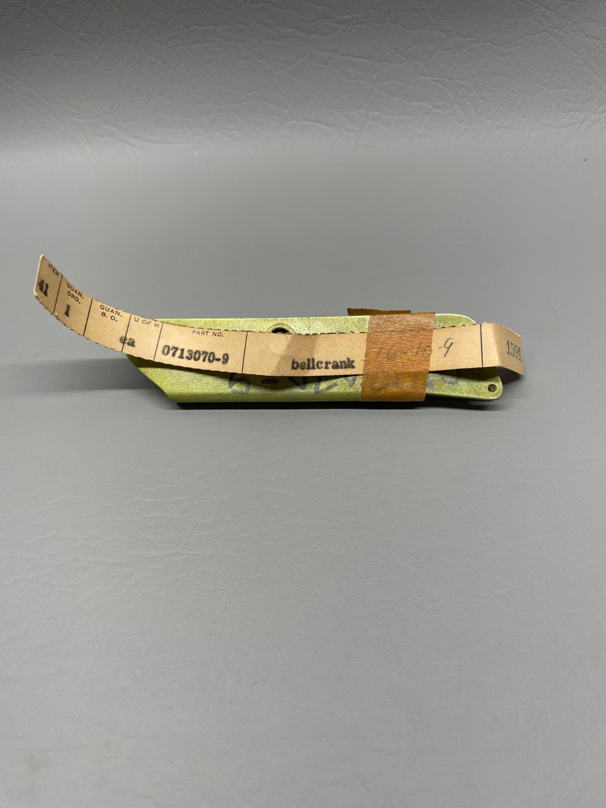 Cessna 180/182 Bellcrank Assy P/N 071307-9 (NEW)