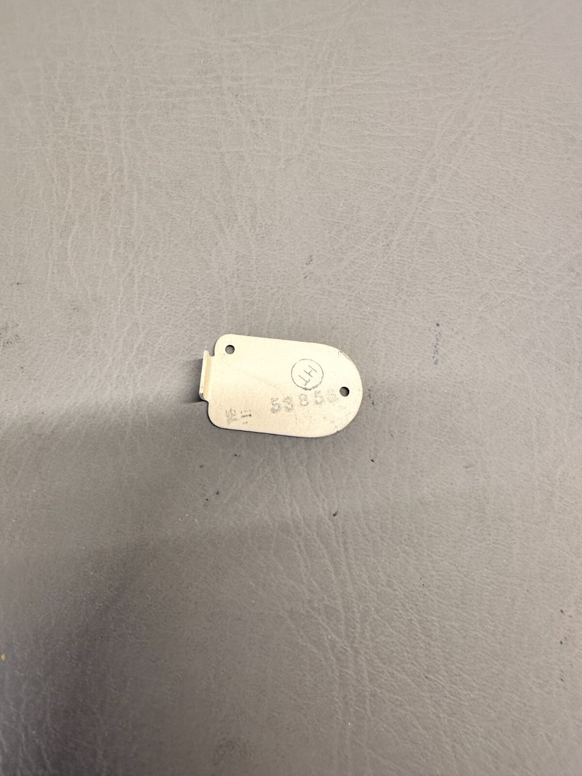 53856-000 Piper Plate
