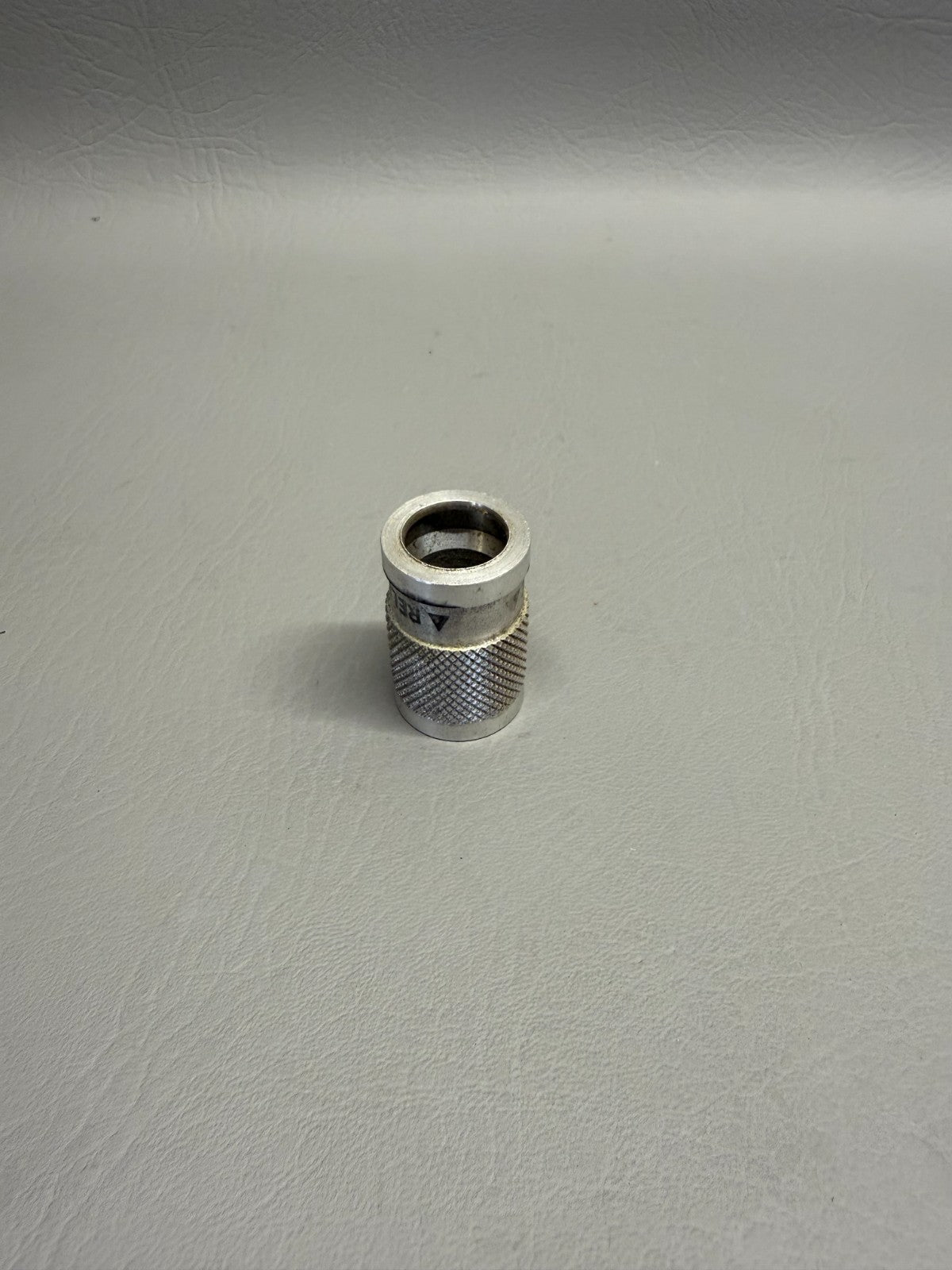 43851-000 Piper Sleeve