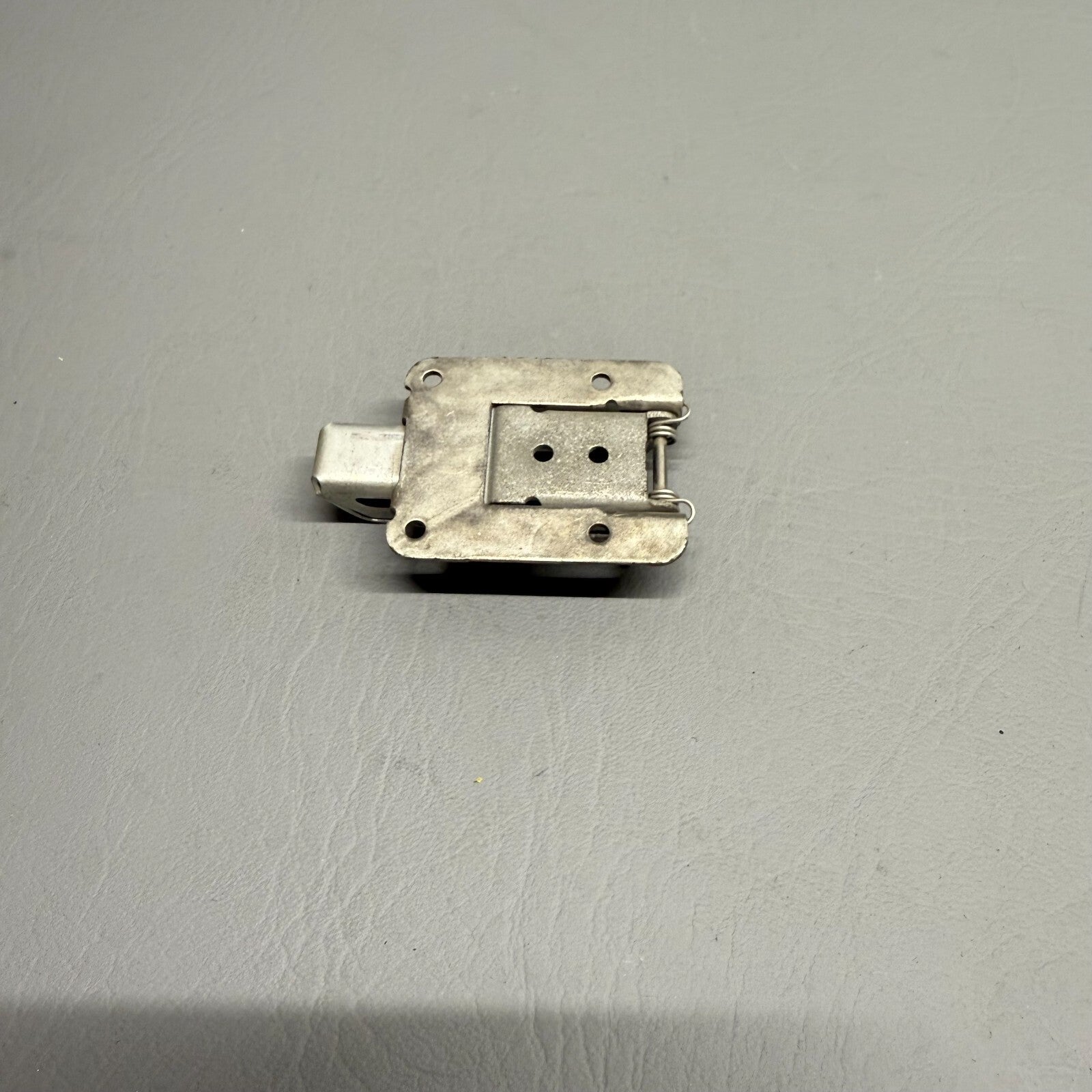 Hartwell Piper Door Latch P/N 472-021