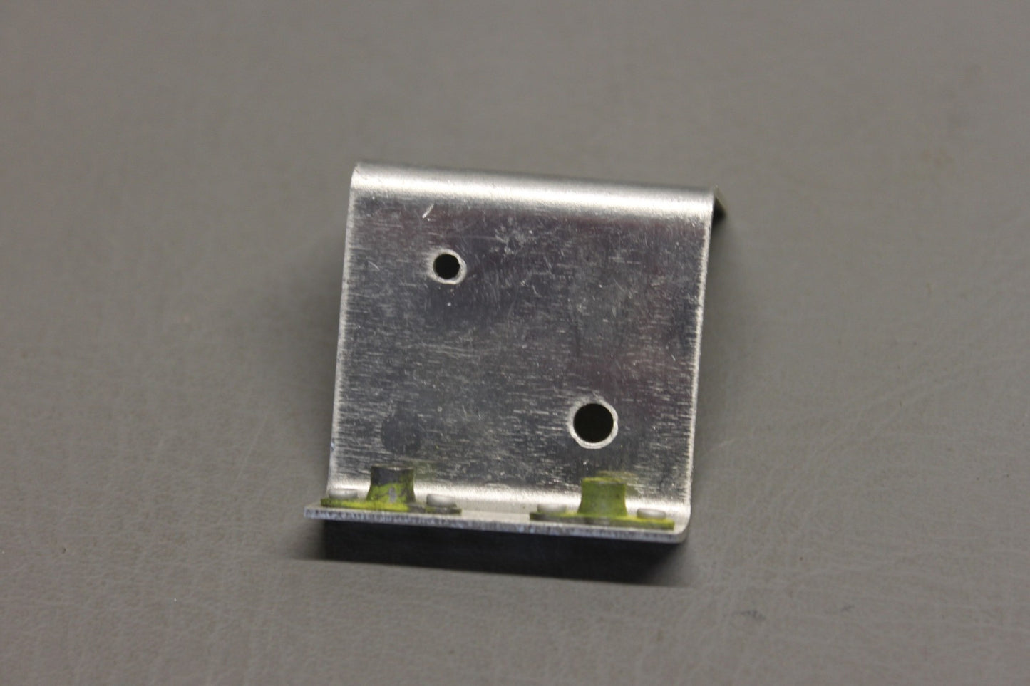 1716010-1 Cessna Fuel Selector Valve Support Bracket