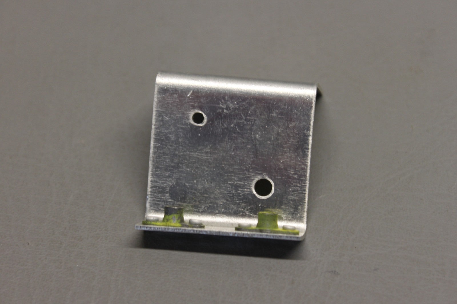 1716010-1 Cessna Fuel Selector Valve Support Bracket