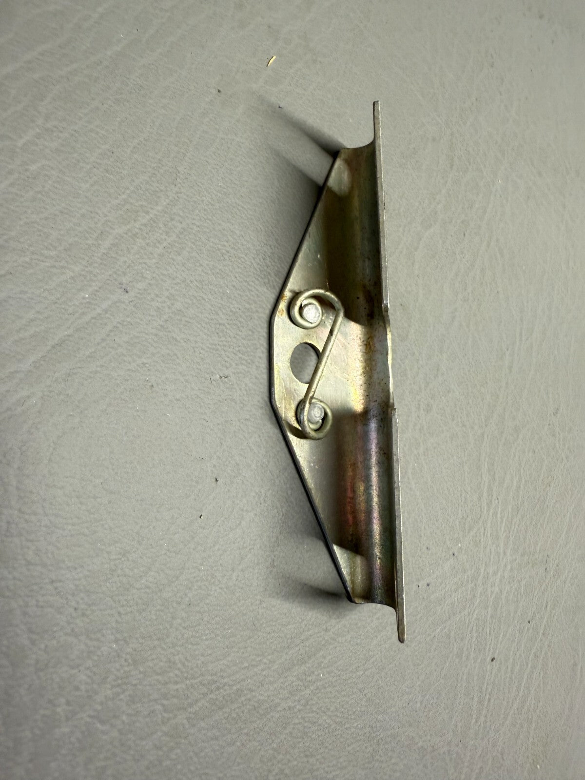 0850035-1 Cessna Support Bracket