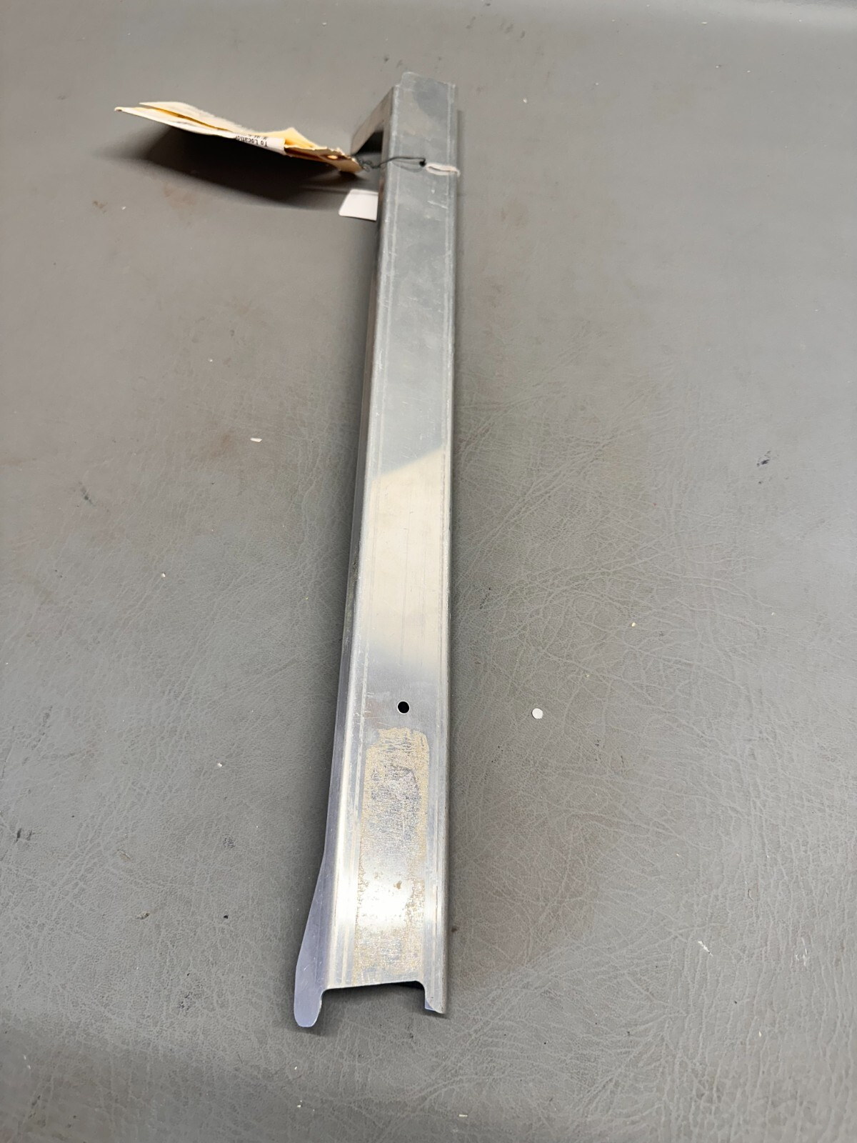 68967-000 Piper Cargo Door Stiffener