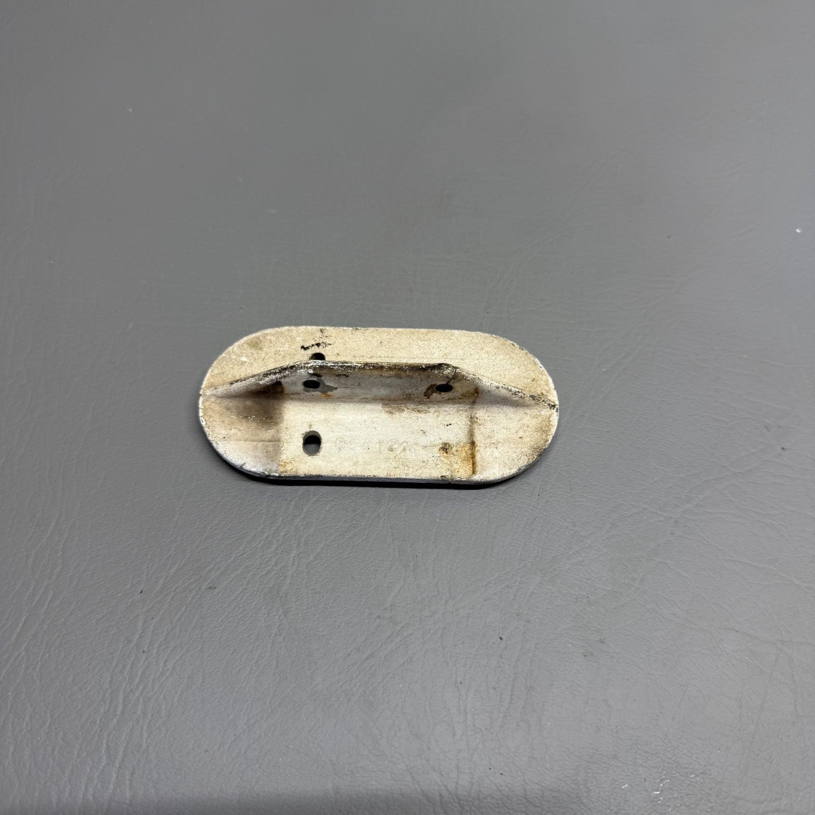 Cessna  Main Landing Gear Step