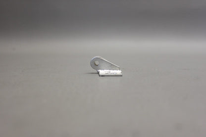 0711039-2 Cessna Hinge Assy RH