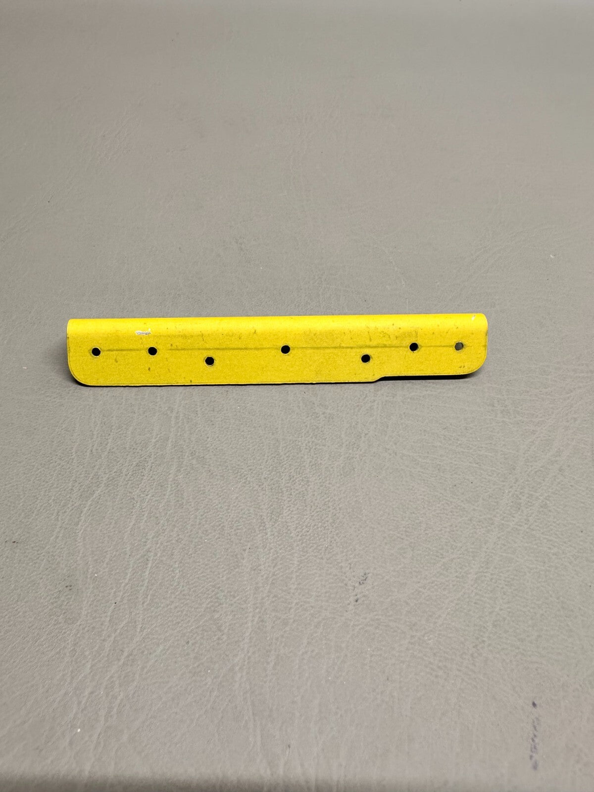 40467-001 Piper Angle Rib Attachment