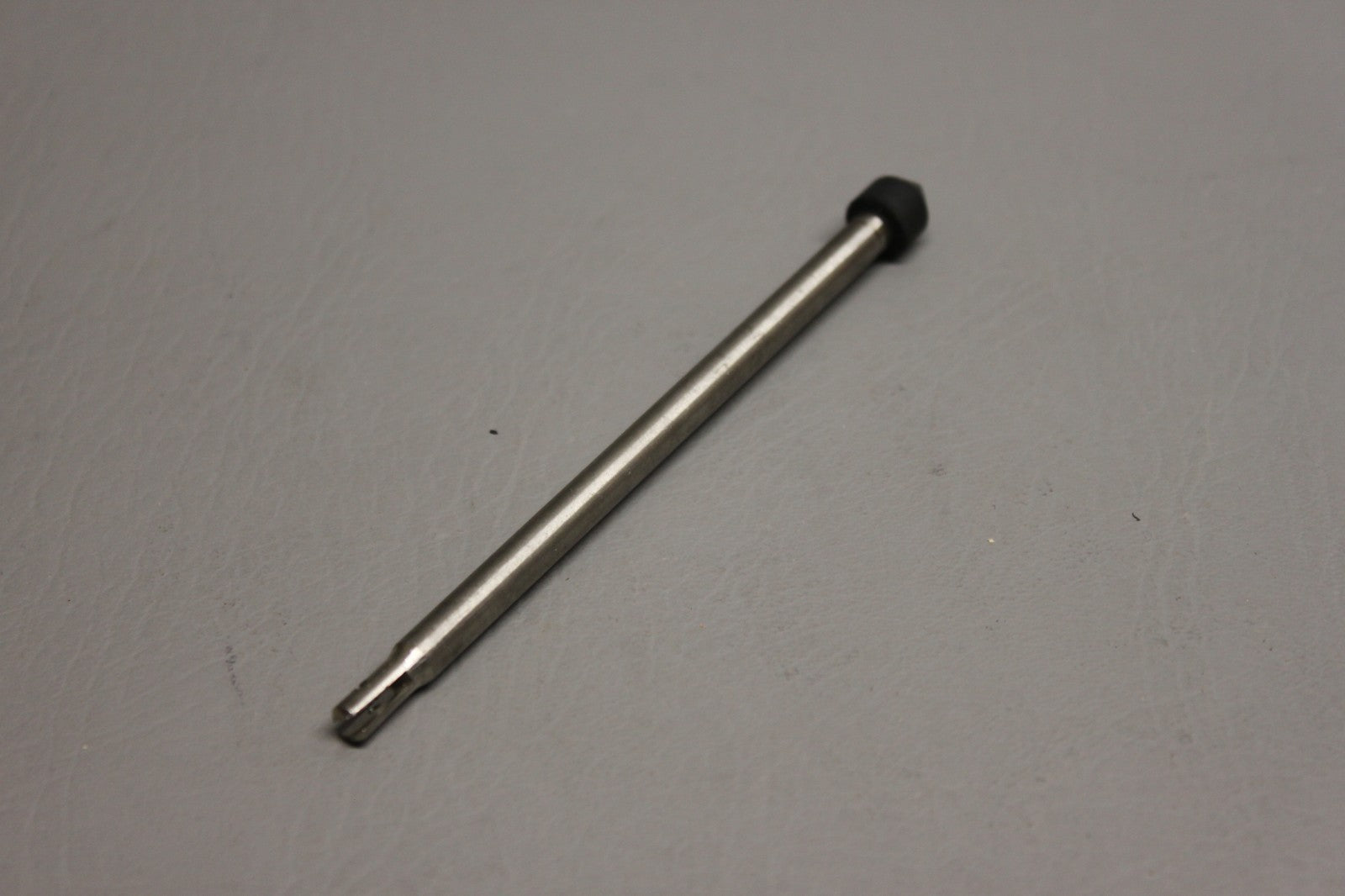 0756010-11 Cessna Fuel Strainer Plunger