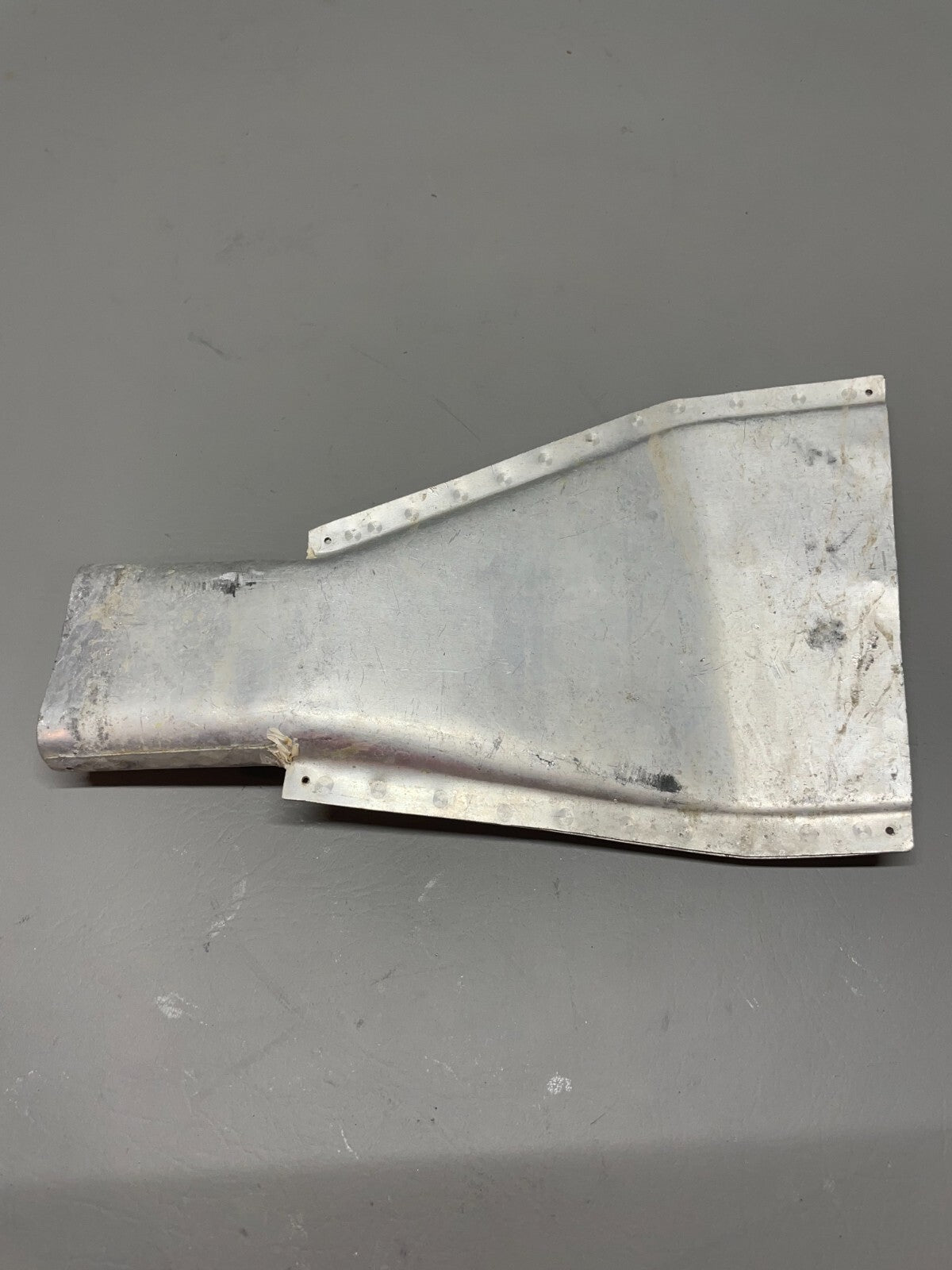 Cessna T210/P210 Cabin Heat Duct LH P/N 1250503-1