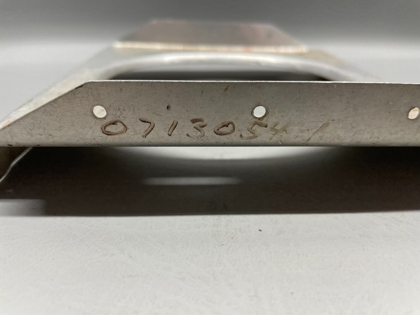 Cessna 172N Bulkhead Bracket LH P/N 0713054-1 (NEW)