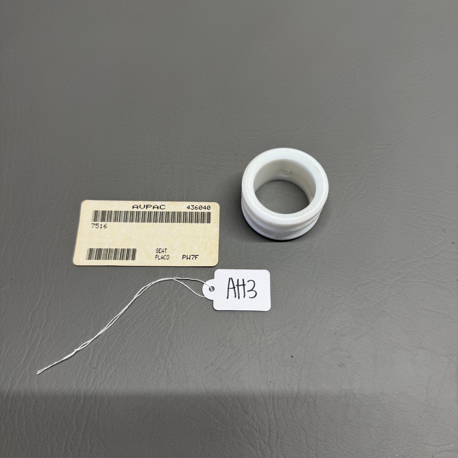 7516 Aircraft Seat Bushing