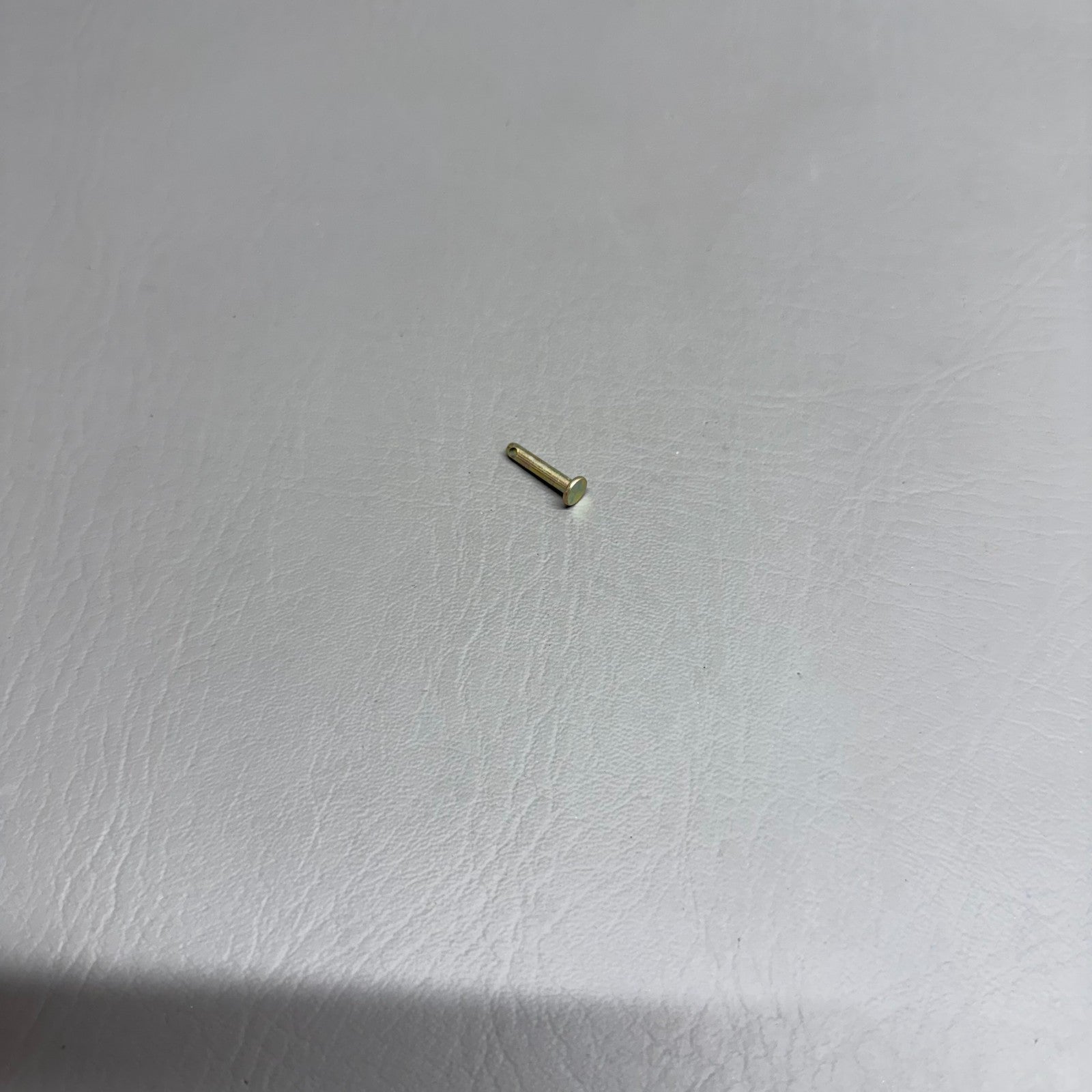 424-145 Piper Pin