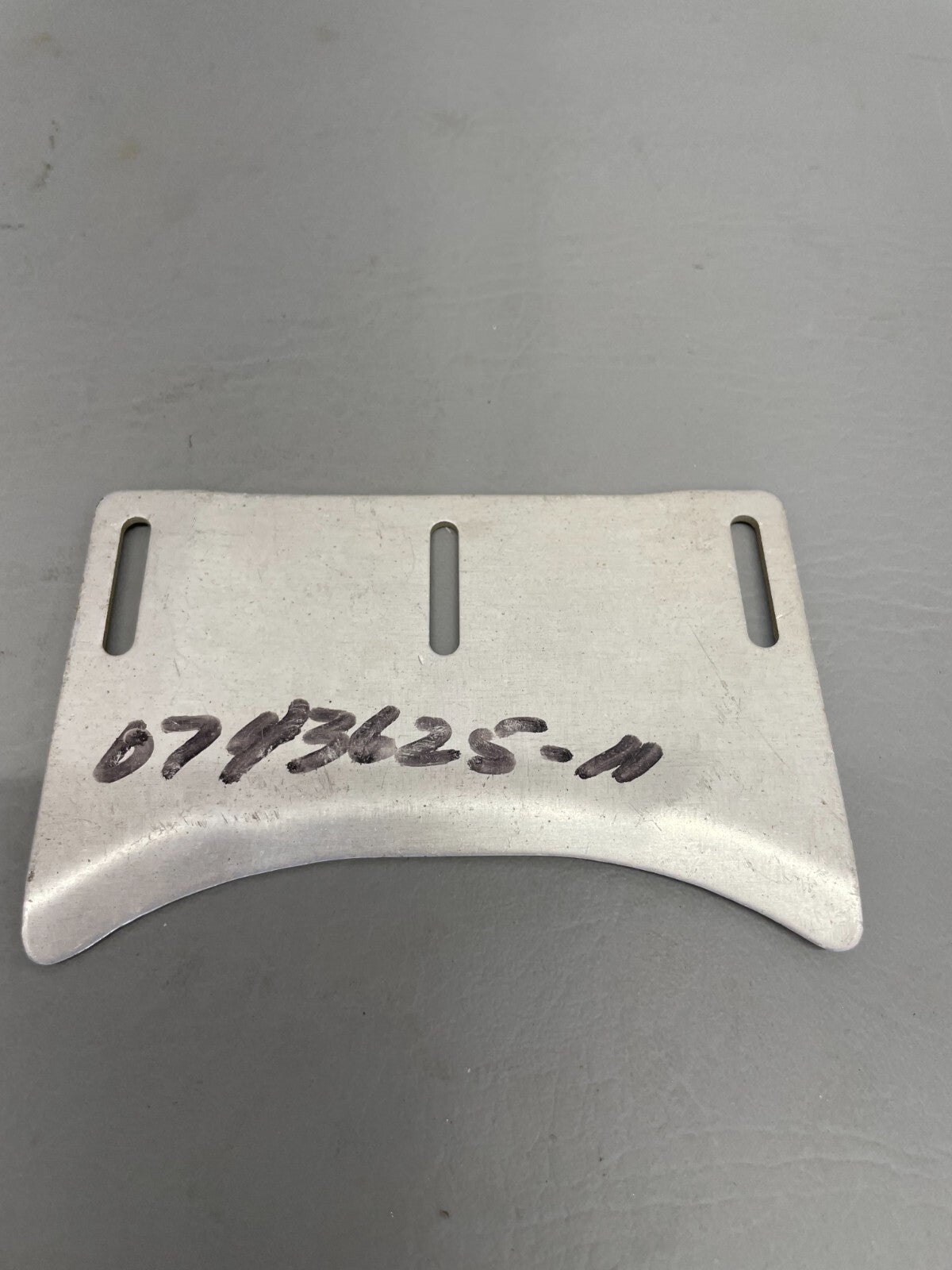 Cessna Scraper P/N 0743625-11