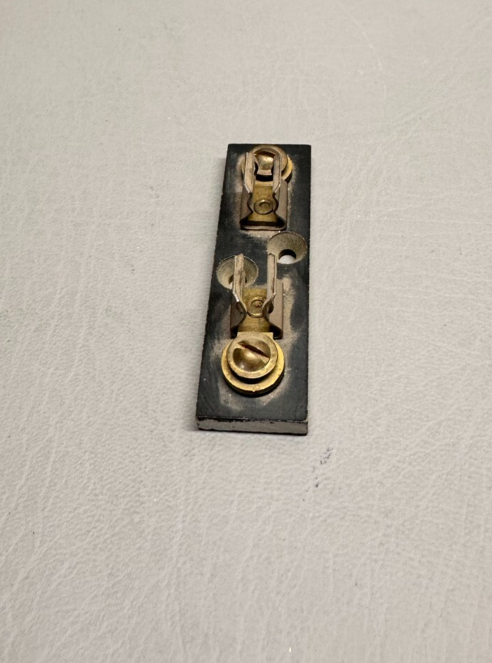 12919-000 Piper Fuse Block
