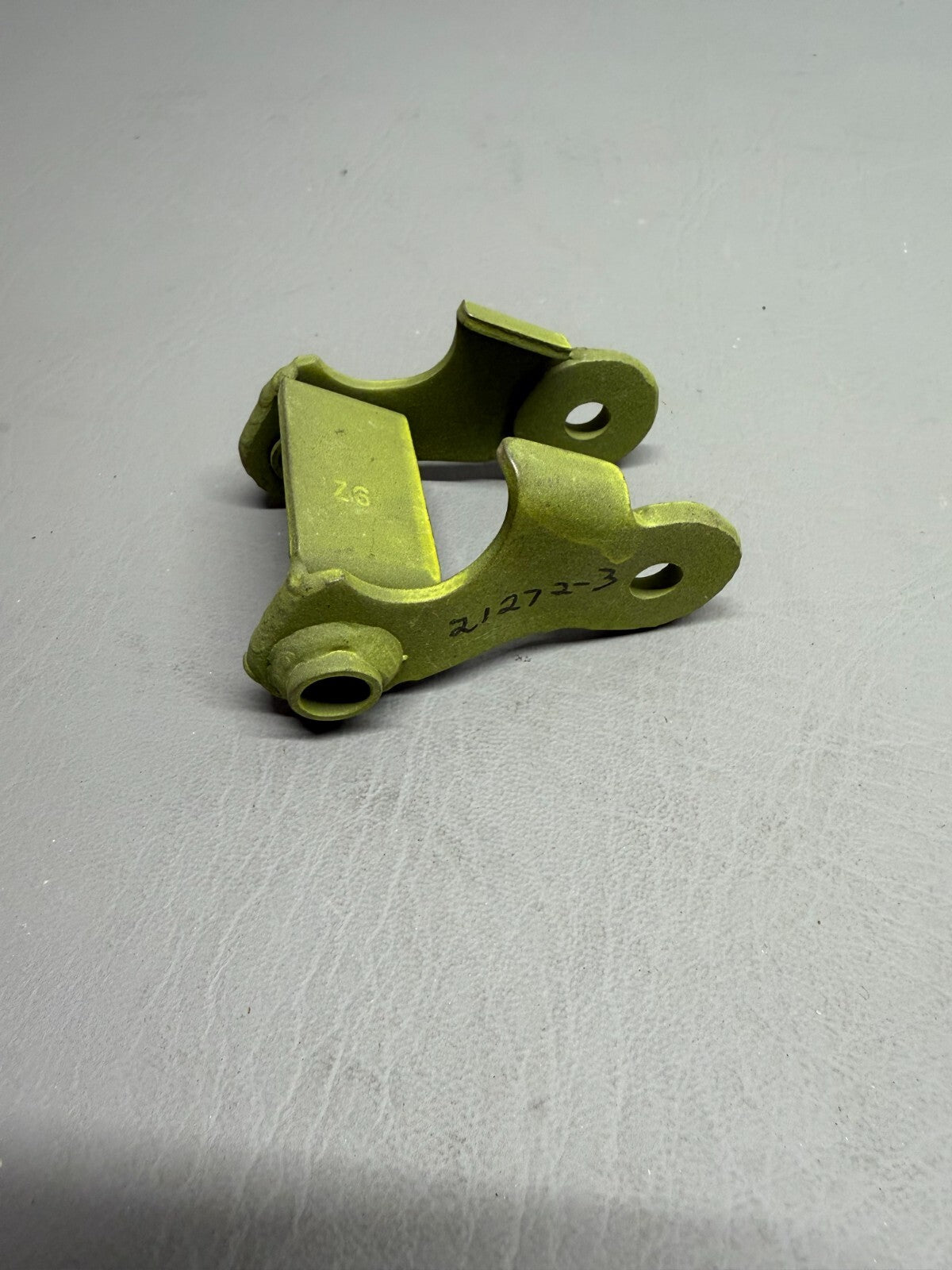 Piper Landing Gear Front Fitting P/N 21272-3 21272-003
