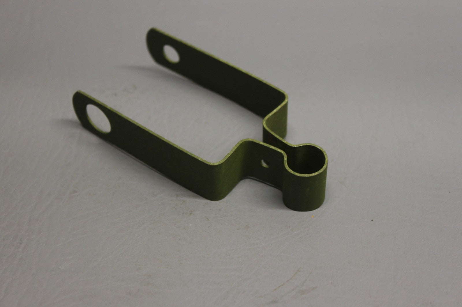 63332-005 Piper Clip