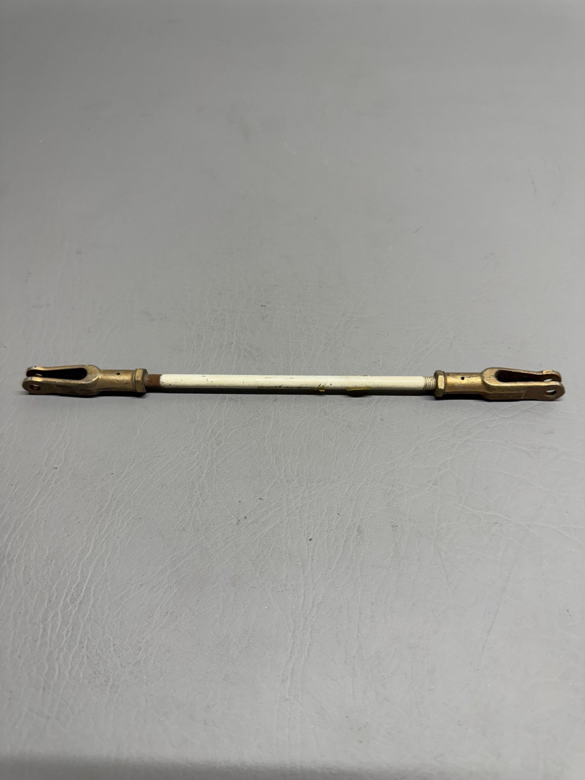 0811541-2 Cessna 310Q Linkage Rod