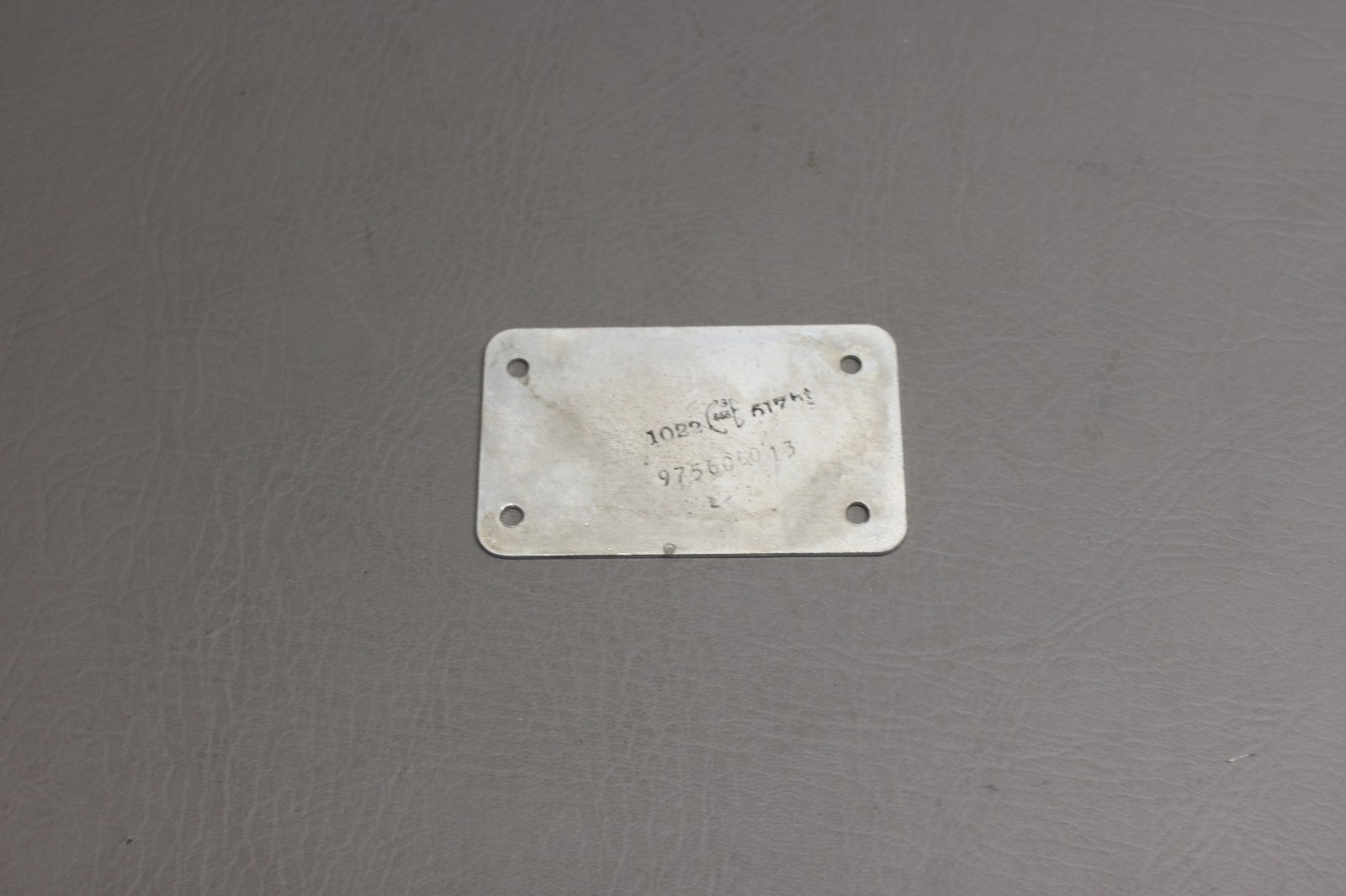 9756060-13 Cessna Support Plate