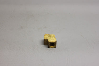 460-681 Piper Fitting (Lot of 27)