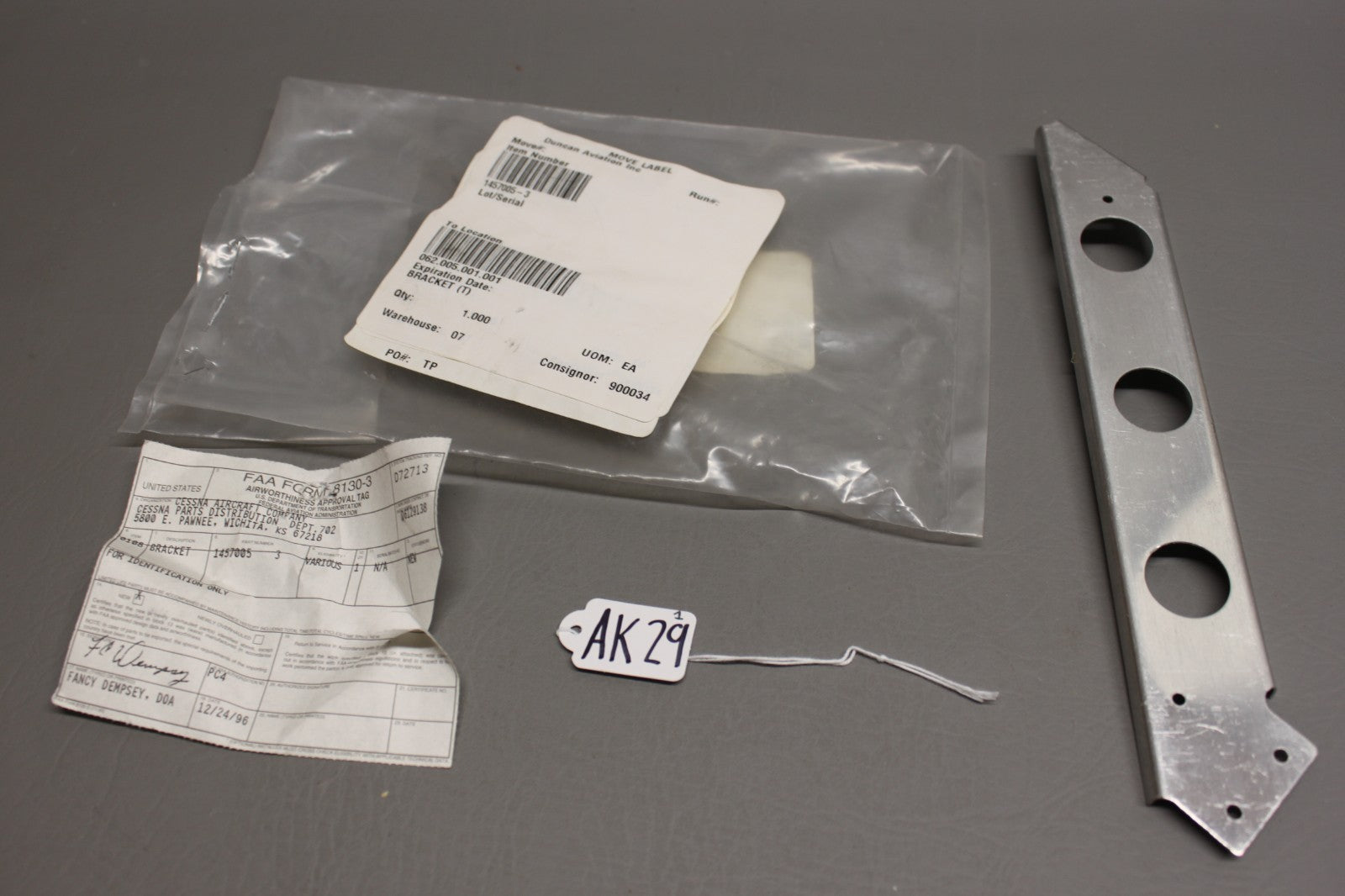 1457005-3 Cessna Bracket