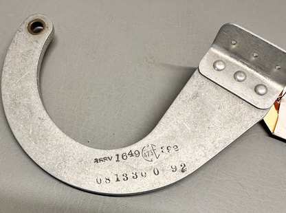 0813300-92 Cessna Hinge Assy New