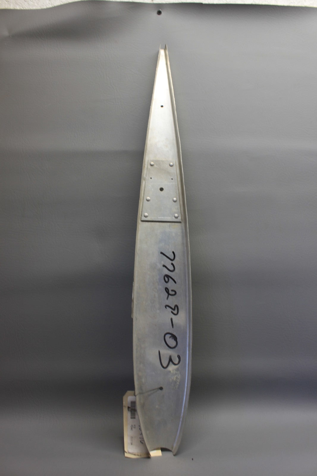 77629-003 Piper Rib