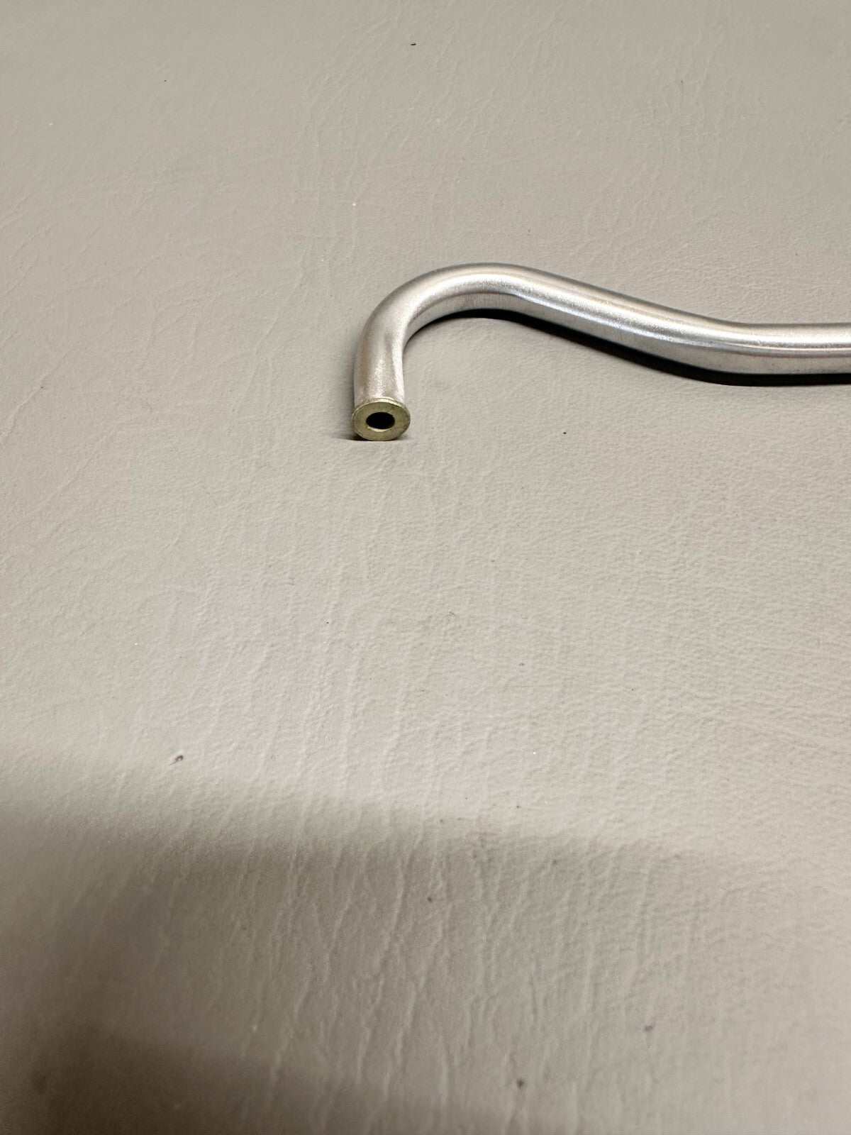 35-534220-23 Beechcraft Tube