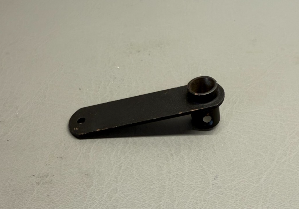 69092-002 Piper Fuel Selector Control Arm