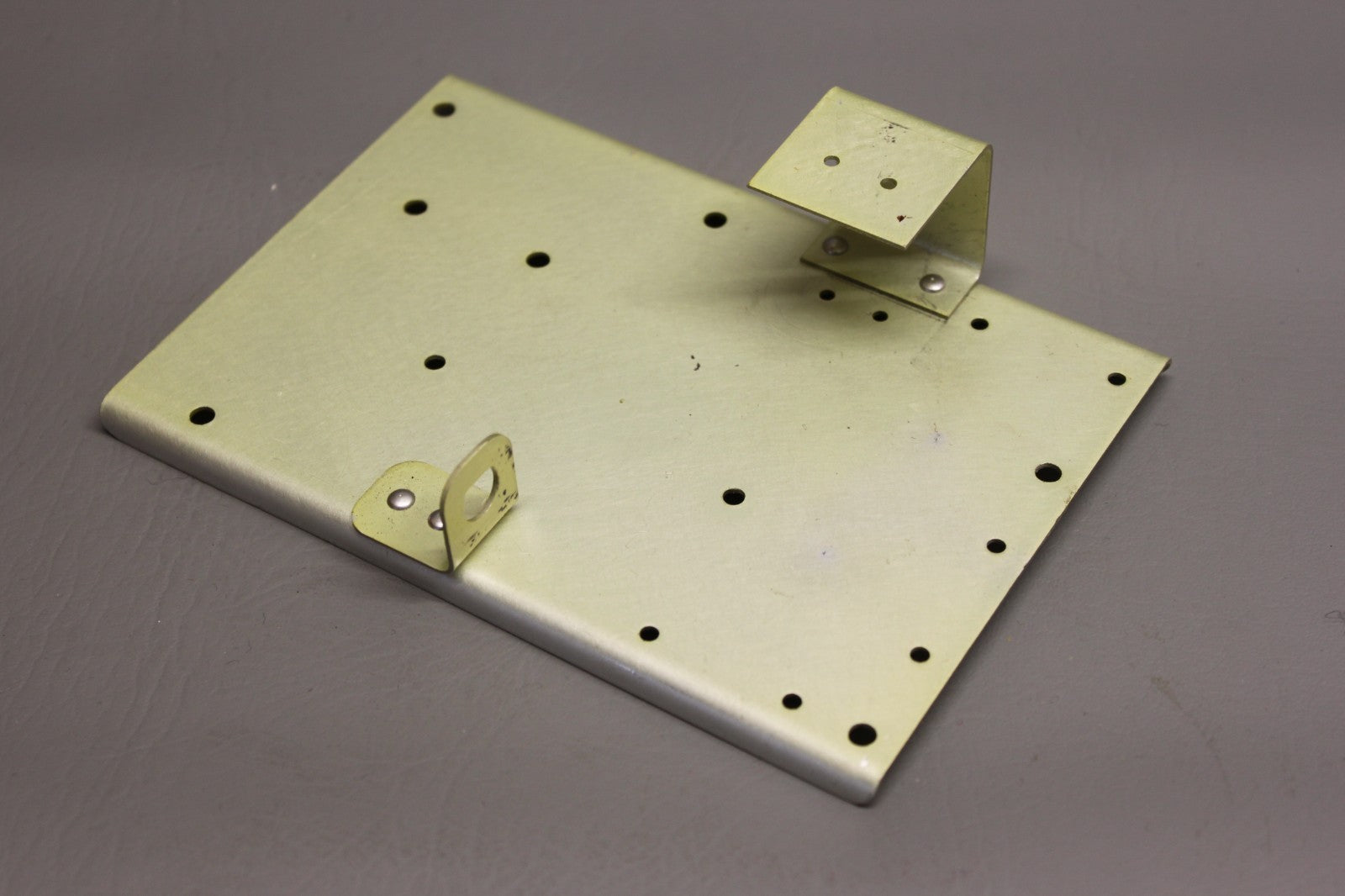 2694-004 Piper Channel Assy