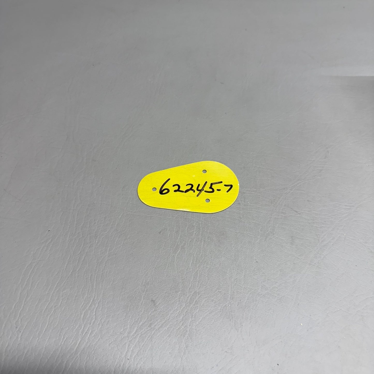 62245-007 Piper Cover