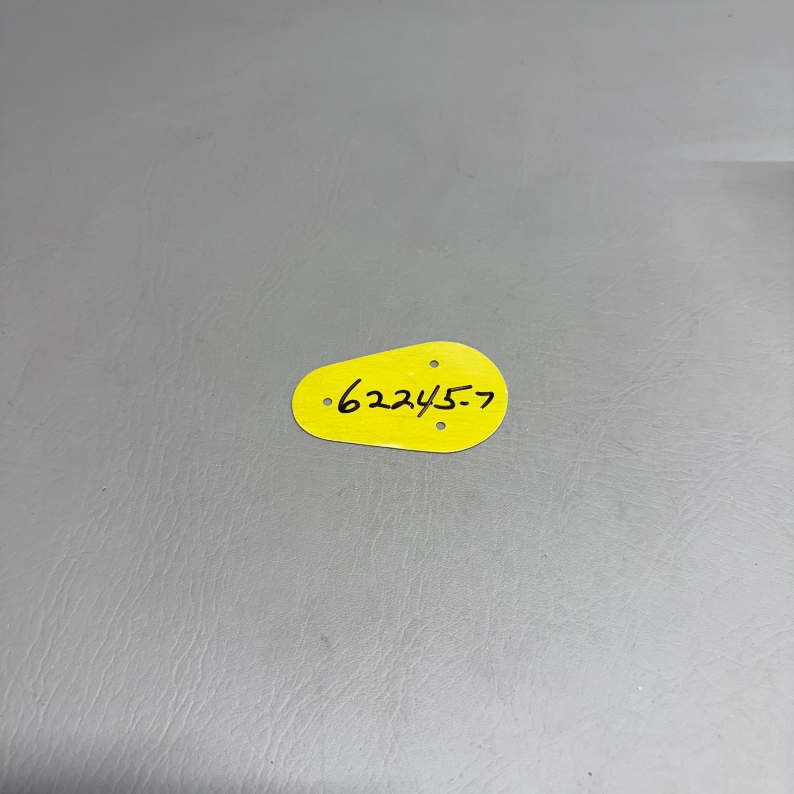 62245-007 Piper Cover