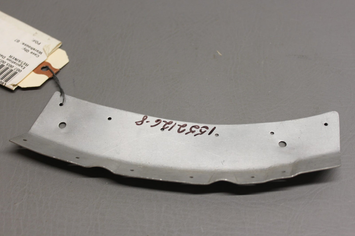 1552126-8 Cessna Retainer