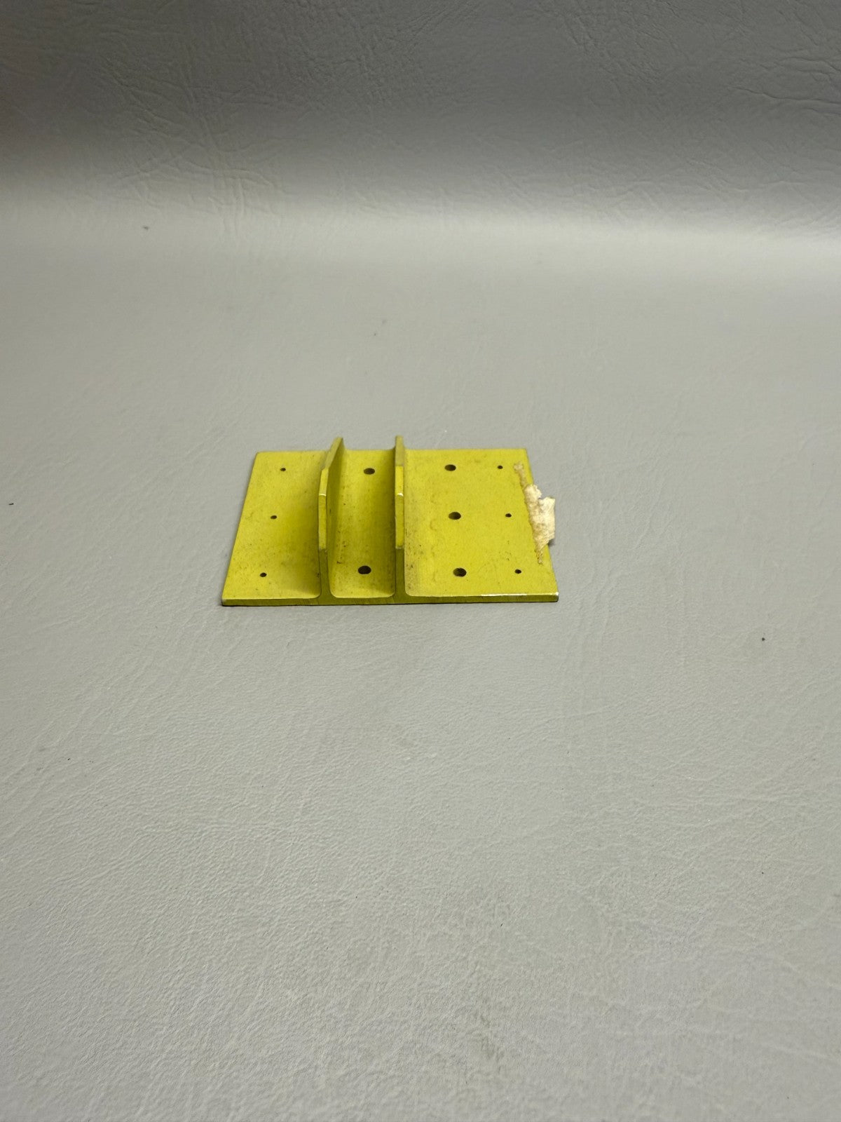 37174-001 Piper Aileron Fitting Actuator