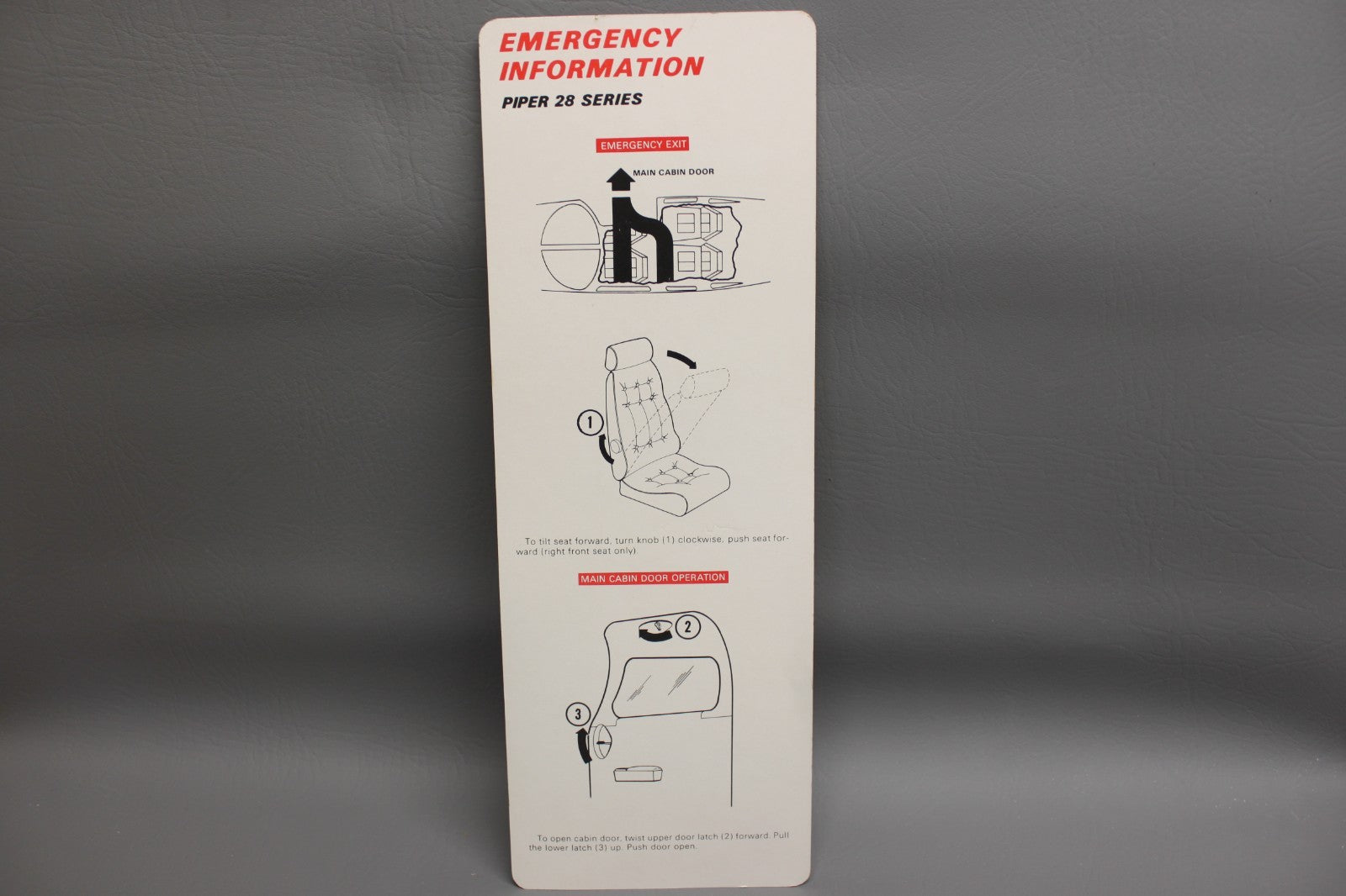 36733-002 Piper PA-28 Passenger Briefing Card