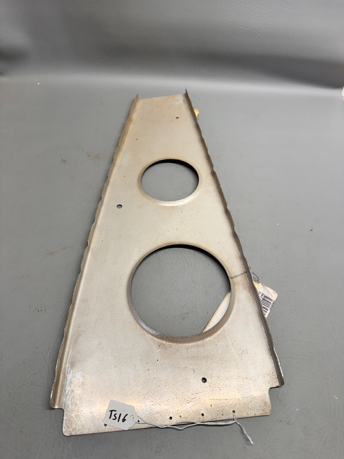 62116-001 Piper Rib