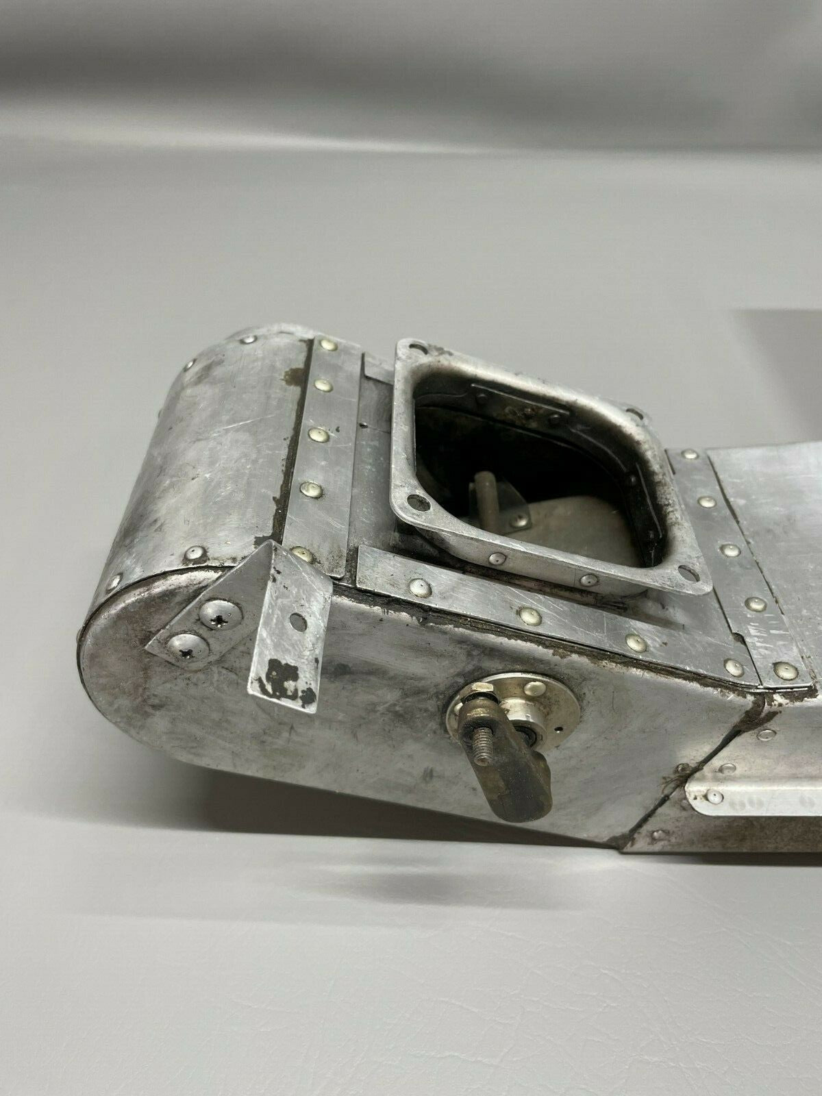 Cessna 172/175 Carburetor Airbox Intake Assy P/N 0550175-1