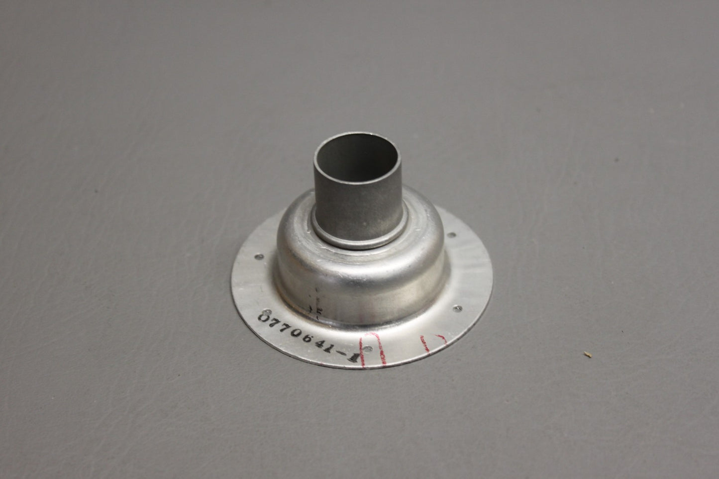 0770641-1 Cessna Radio Cooling Scoop Adapter
